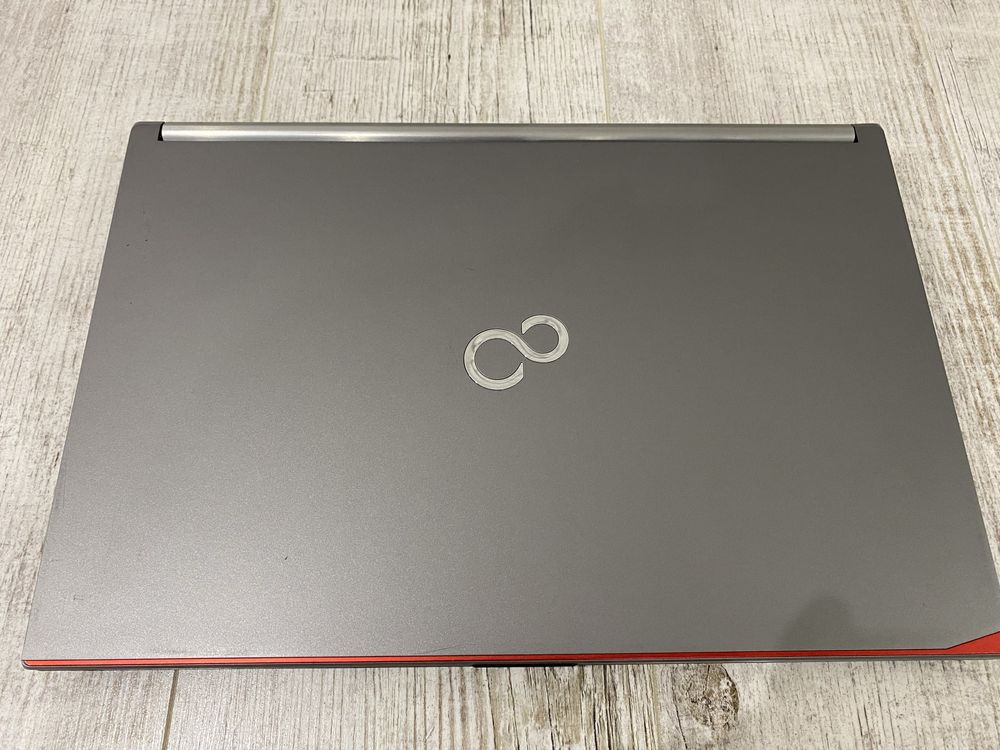 Ноутбук Fujitsu celsius h760 i5-6440HQ/32 DDR4/500Gb SSD/Nvidia m600m