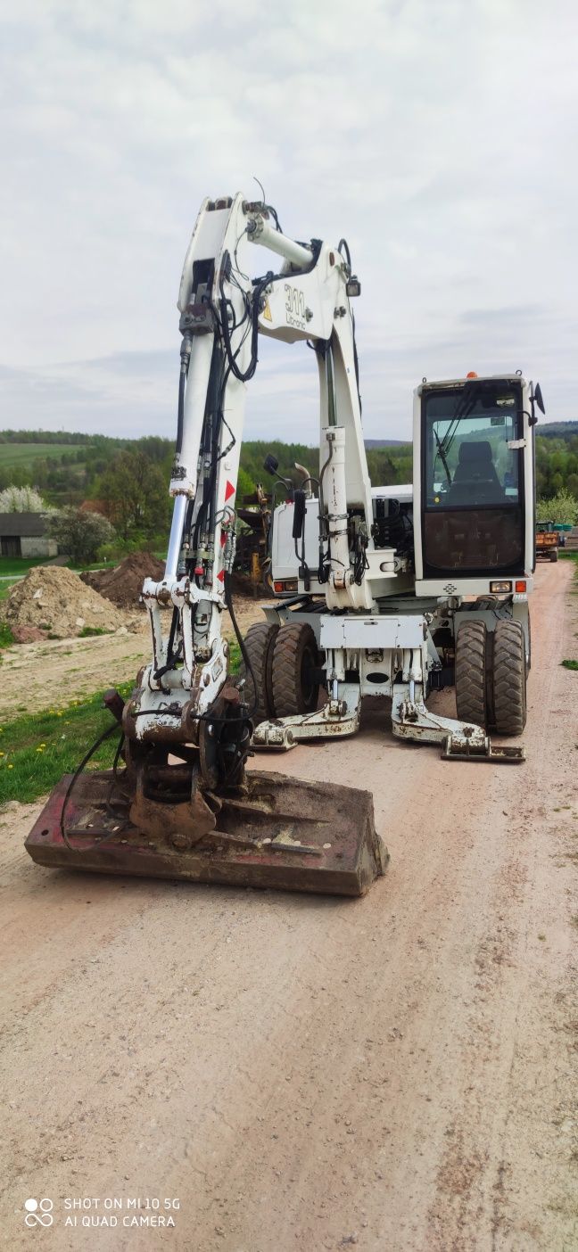 koparka kołowa Liebherr 311 /pług/podpory/centralne smarowanie /