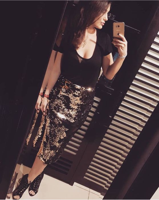 Золото-чорна спідниця з паєтками ZARA, розмір S