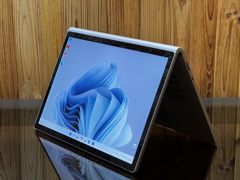 Microsoft Surface 3, GTX1660ti, 4K, Touchscreen, Transformer