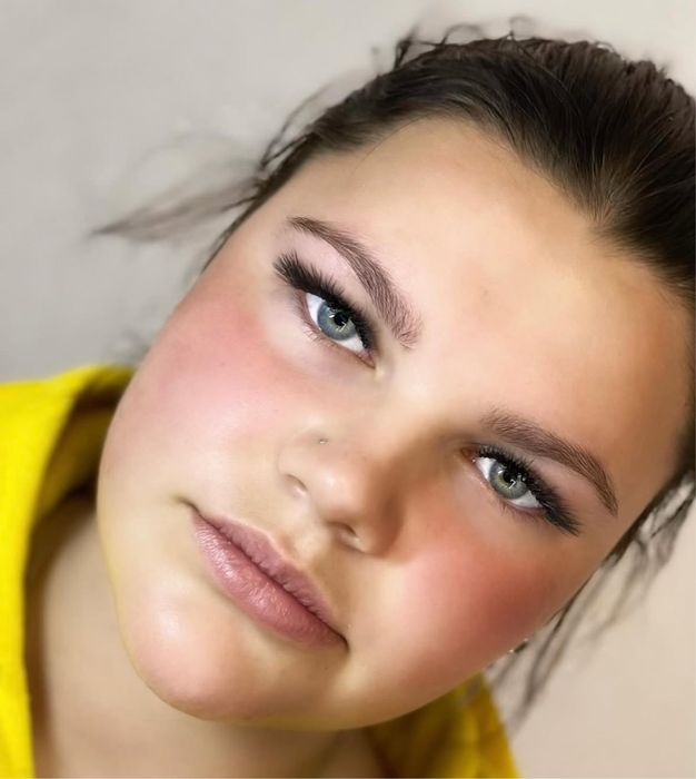 Нарощування вій. Наращивание ресниц