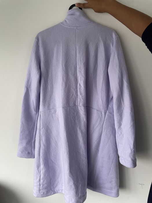 Sobretudo lilas a venda