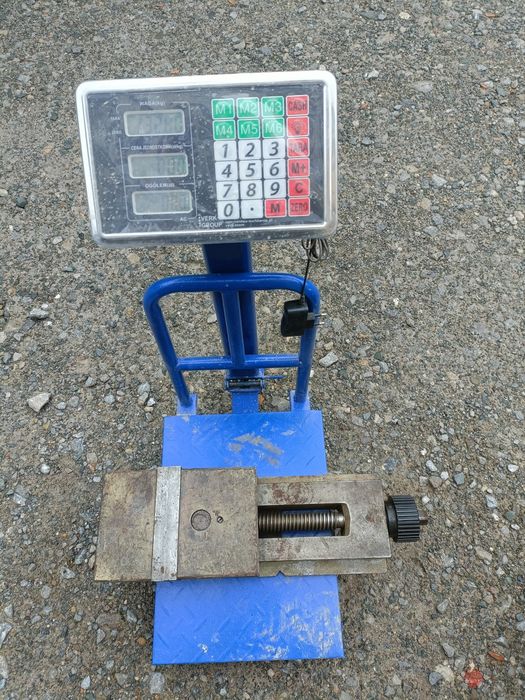 Imadło maszynowe, niskie, 160 mm szczęki, sprawne w 100% bardzo ładne