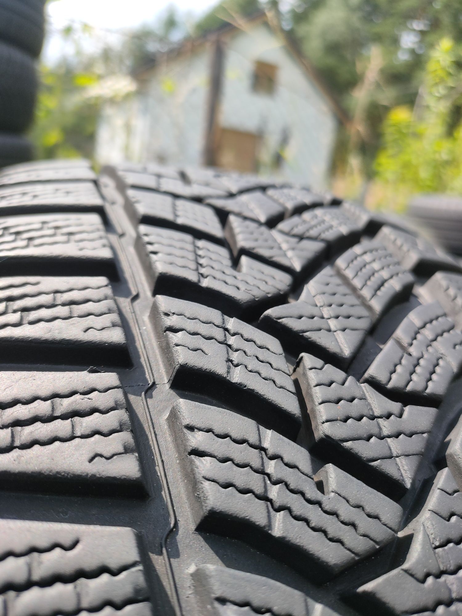 594 1x205/55R17 95V Dunlop WinterSport 5 2020r 8mm FAKTURA ADIGO