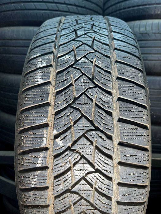 215/55 R17 Dunlop пара зима