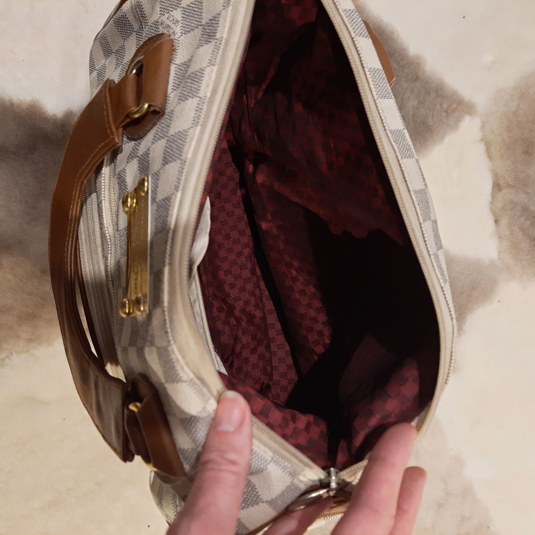 Torebka a la kuferek Louis Vuitton