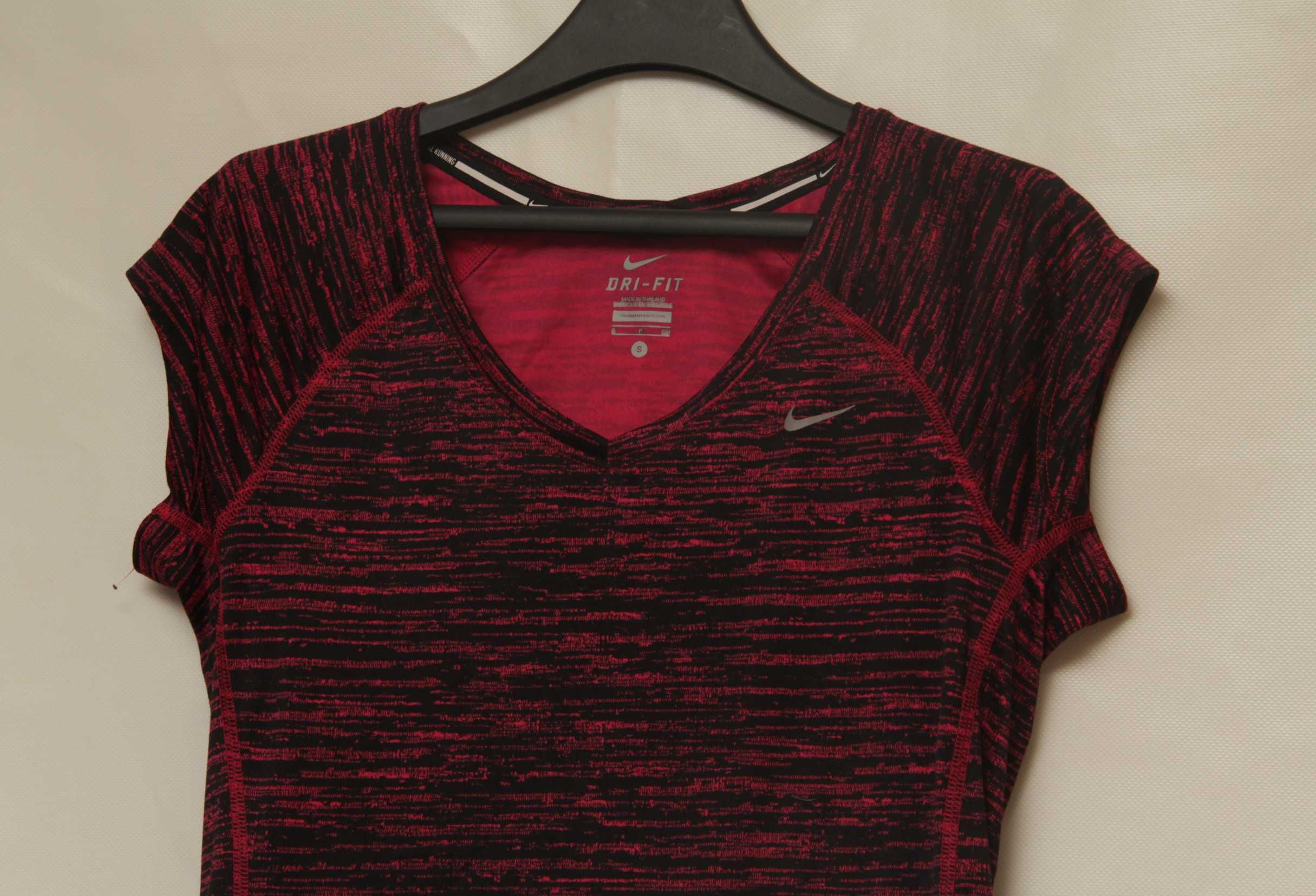 Nike Dri Fit рр S футболка спортивная дышащая