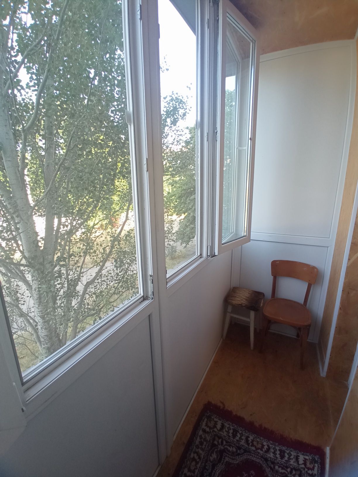 Продаю 1 к.кв. пр Центральний