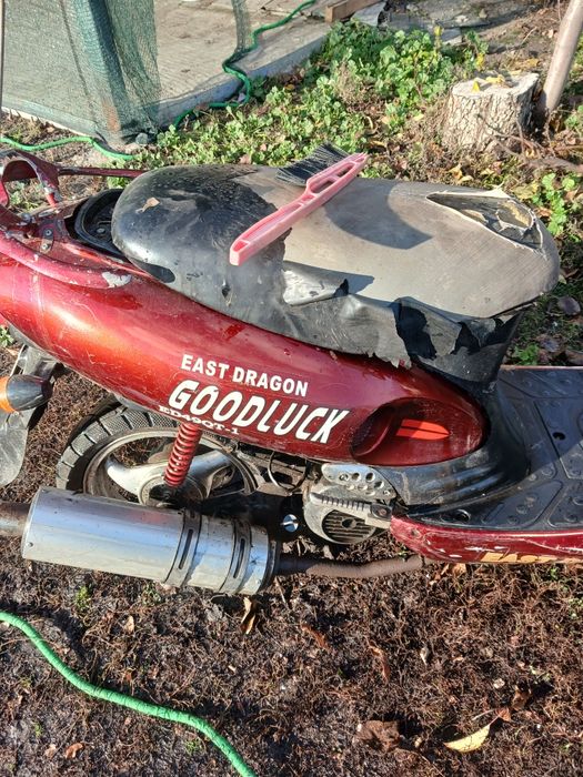 Мопед з документами