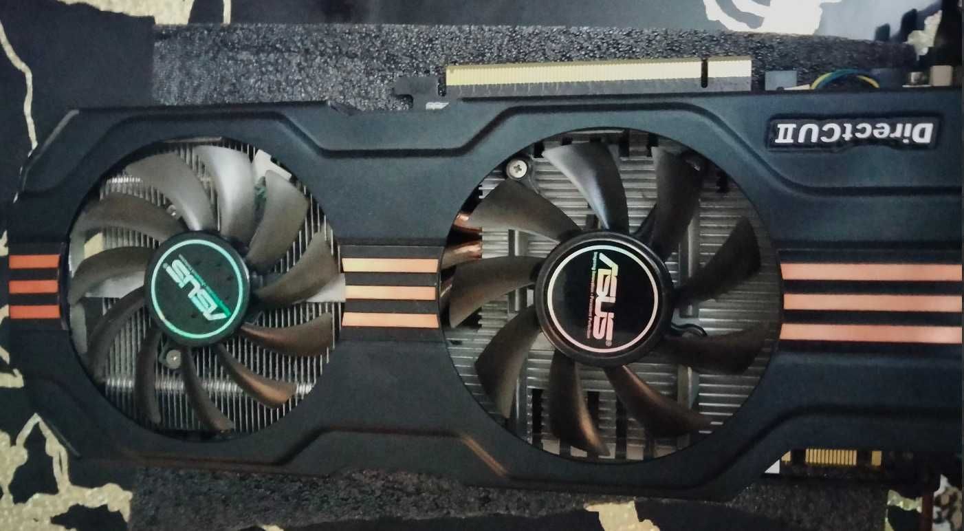 GTX 560 1 гб відеопам'яті