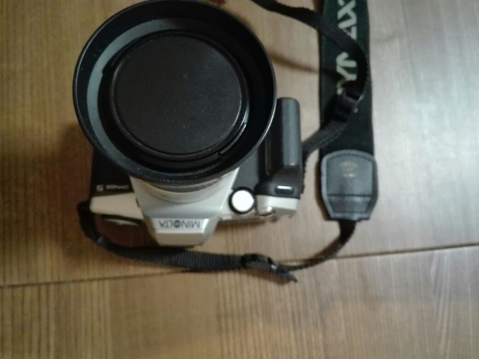 Aparat fotograficzny Minolta Dynax 5