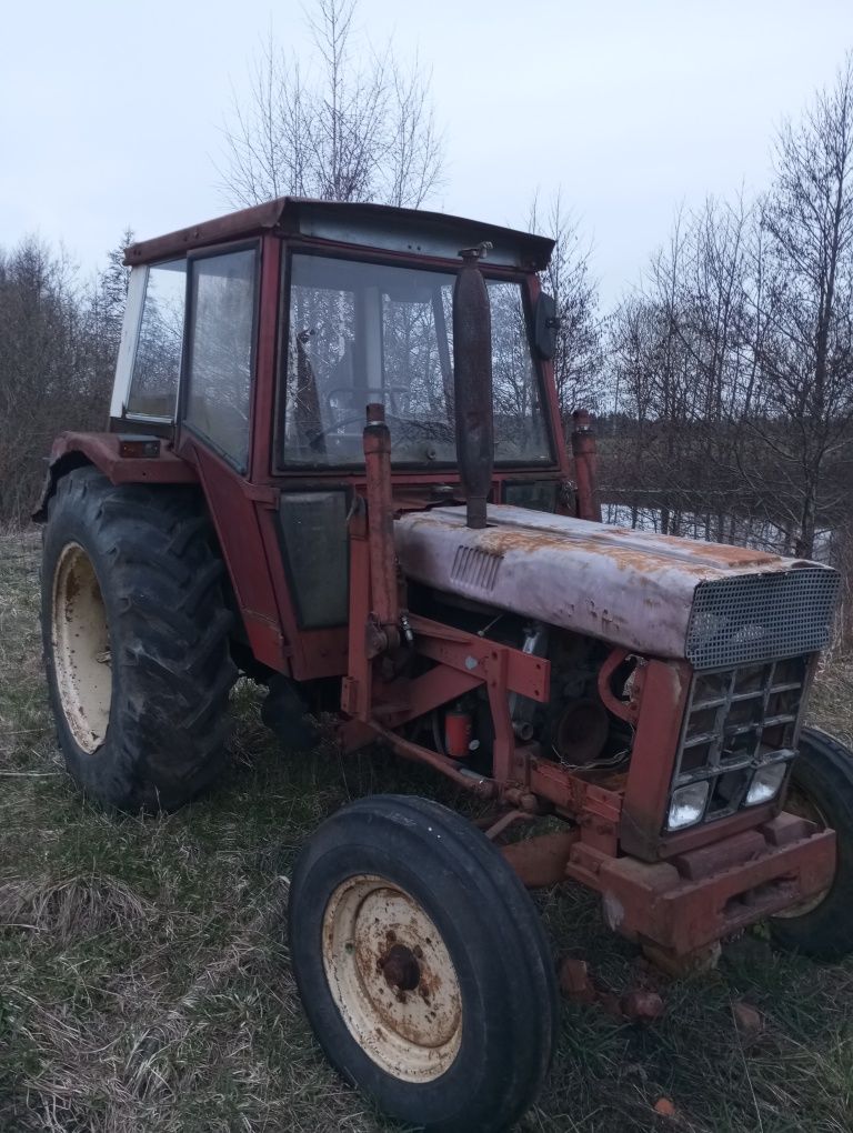 Sprzedam traktor international harvester 744S