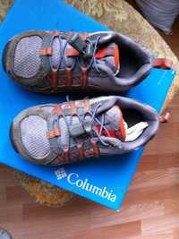 Шикарные кросовки Columbia размер 9 американский оригинал