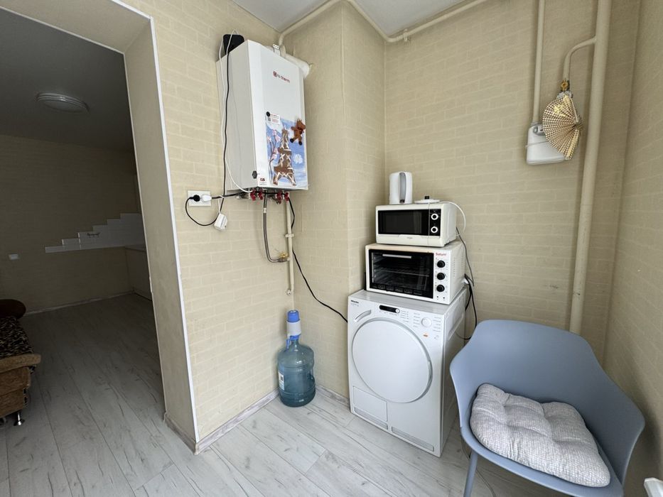 Продам 2К квартиру з ремонтом ЖК Львівський Маєток. Заселений будинок