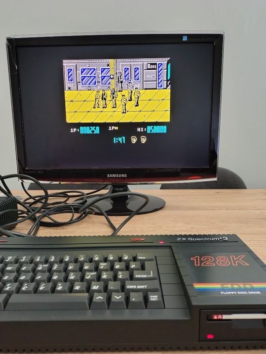 Sprawny ZX Spectrum +3 + okablowanie, super stan