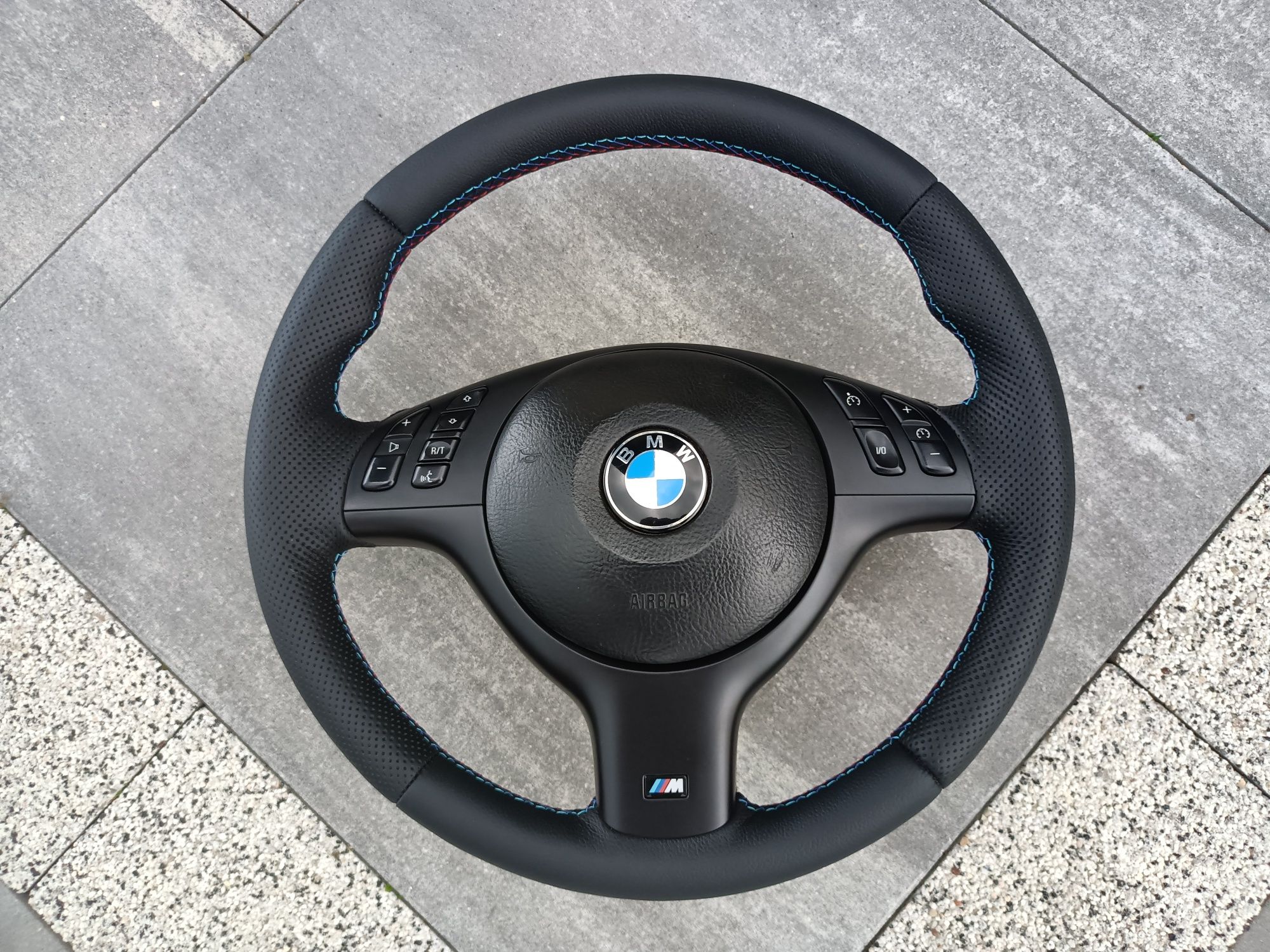 Jak nowa kierownica Mpakiet BMW E46 E39 E38 X5 E53 z multifunkcją