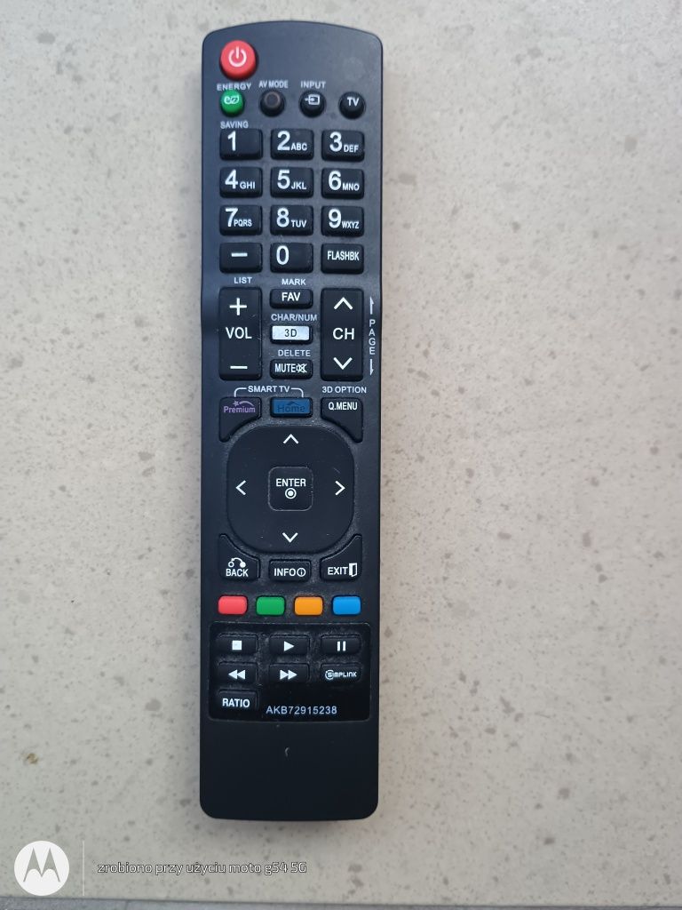 Telewizor 19'" LG Model 19LD320 + wieszak ścienny