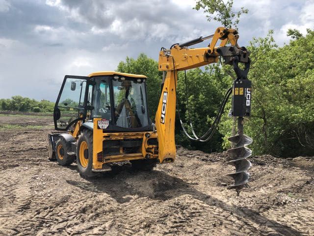 Оренда екскаватора, гідробура, гідромолота JCB. Київ та область.