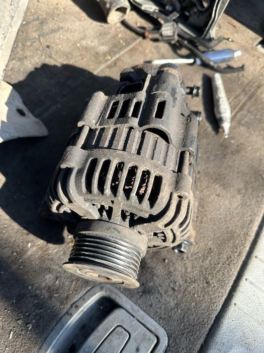 Генератор хюндай santafe 2