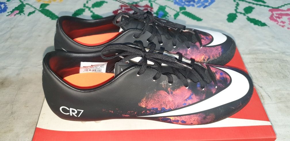 NIKE MERCURIAL CR7 44.5/ 28.5 cm.