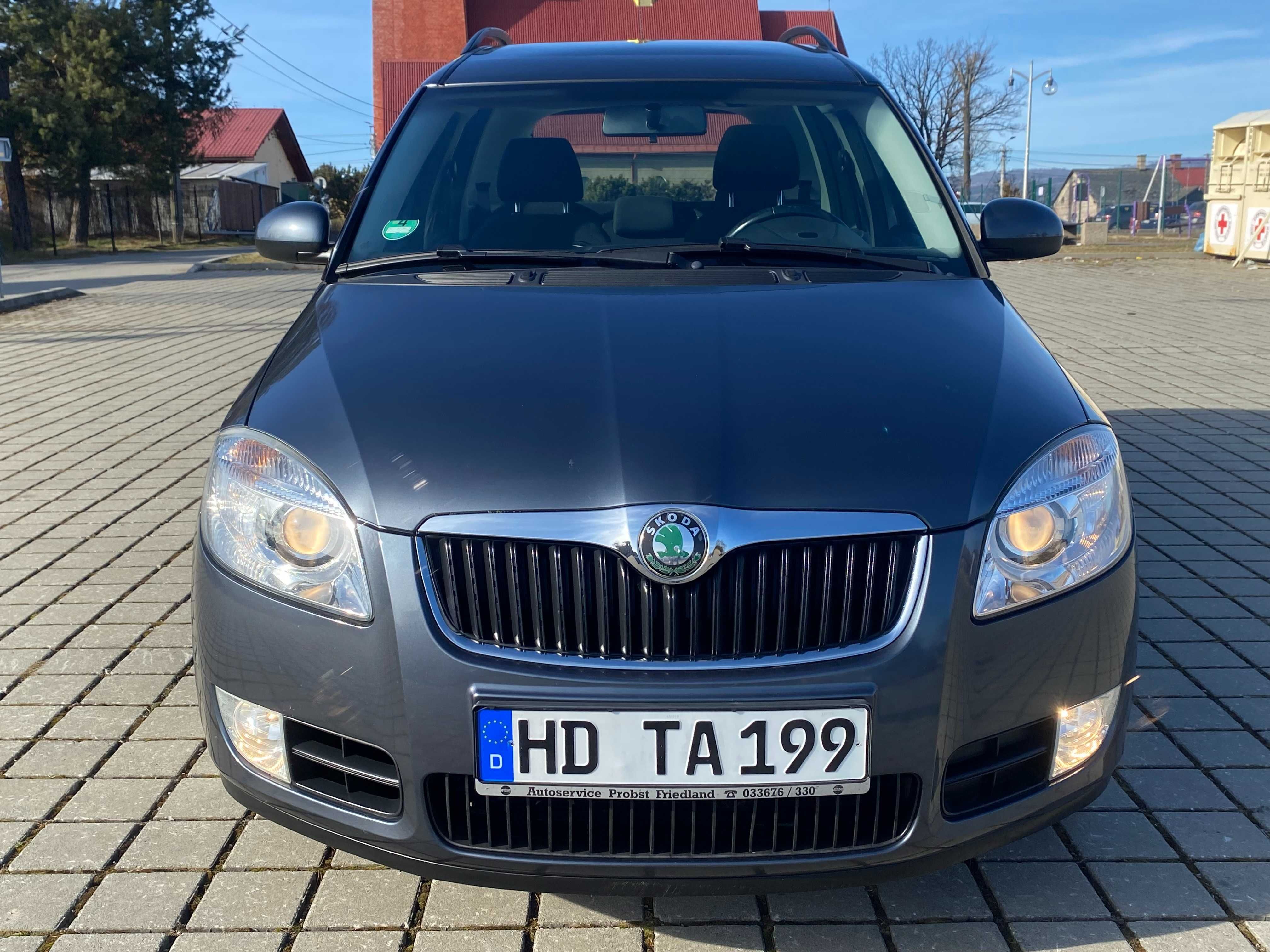 SKODA ROOMSTER2009 poj.1.6 bezn.MPI 102 KM klimatron panorama dach pdc