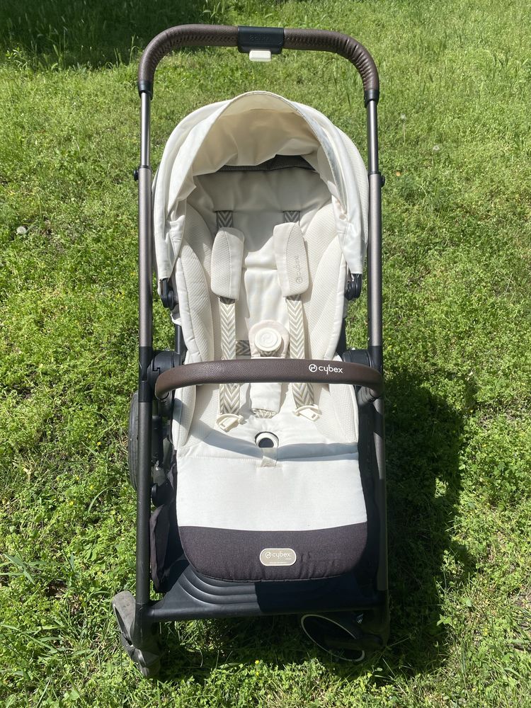 Cybex balios s lux 2024