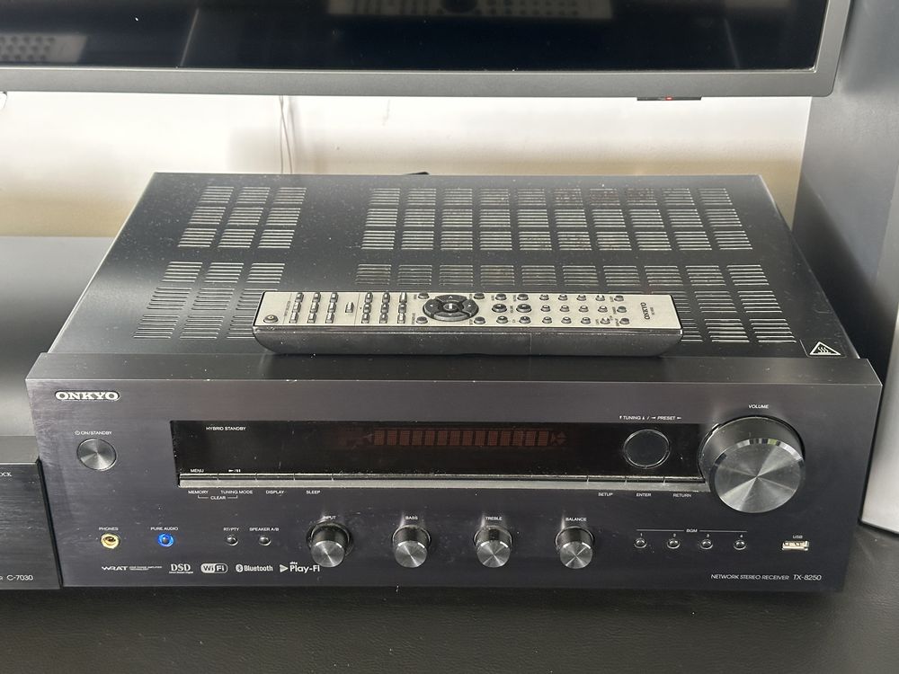 Amplituner onkyo tx-8250 czarny bd stan