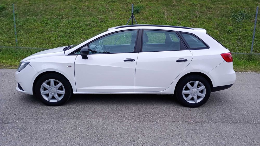 Seat Ibiza ST LIFT Kombi 1.2Benzyna 2012 Rok Mały przebieg 92 tyś km