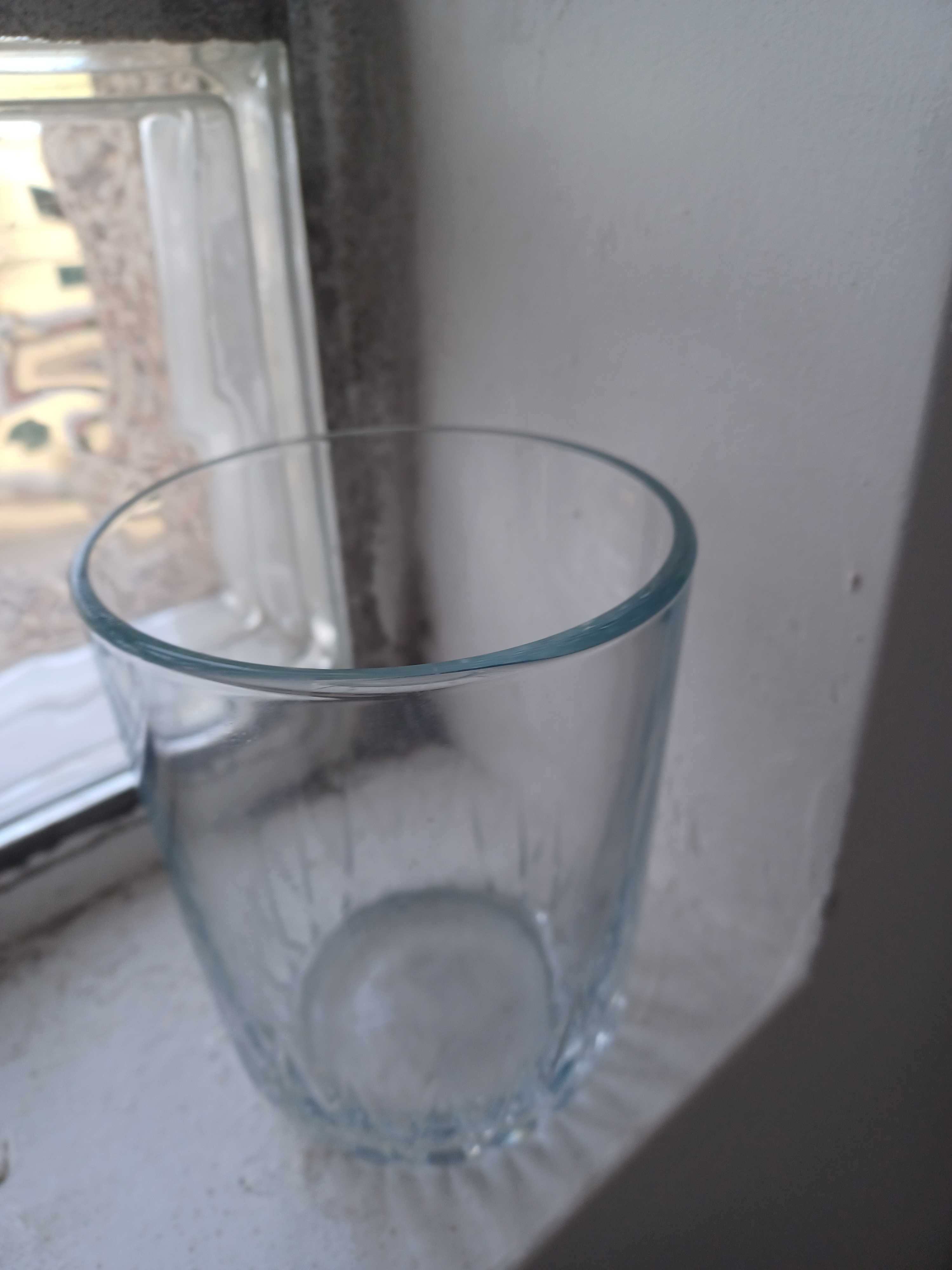 Copo grande em Cristal com cerca de 20 cm de altura
