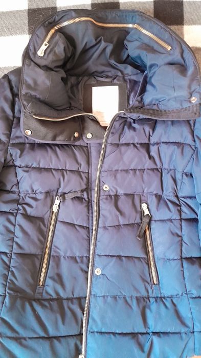 Тёплая куртка на девочку