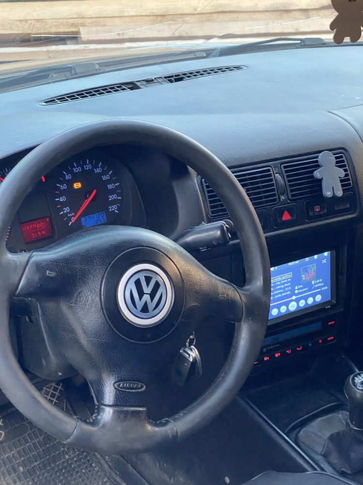 Гольф 4 1.9 tdi.