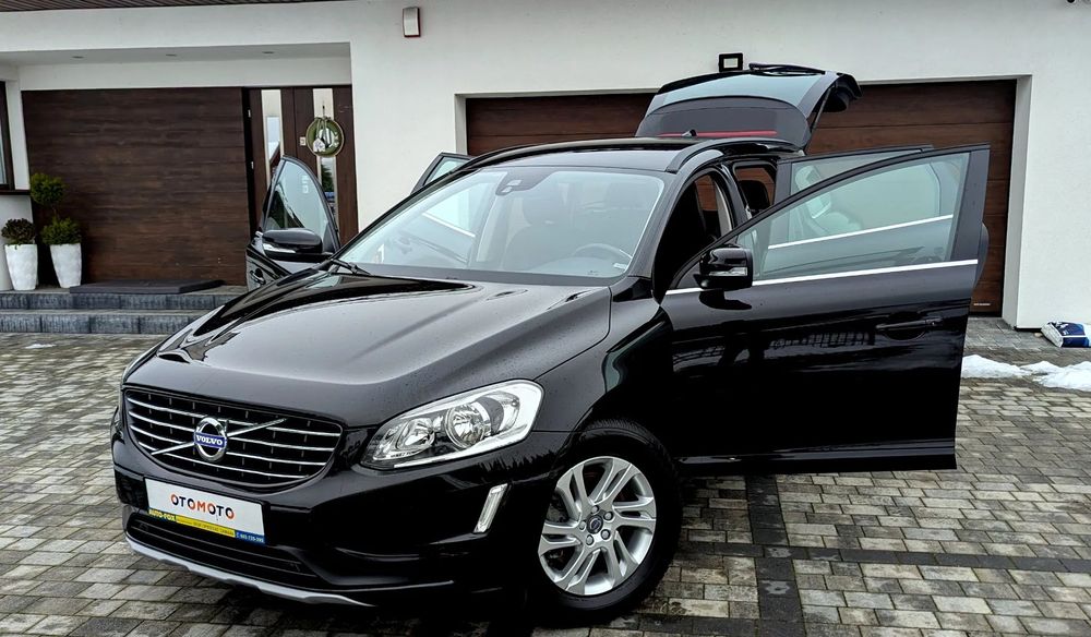 Volvo XC 60 2,0 150km klimatronic alu navi 2x parktronic
