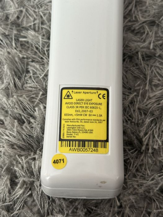 Hairmax Advanced 7 лазерний прилад для відновлення росту волосся