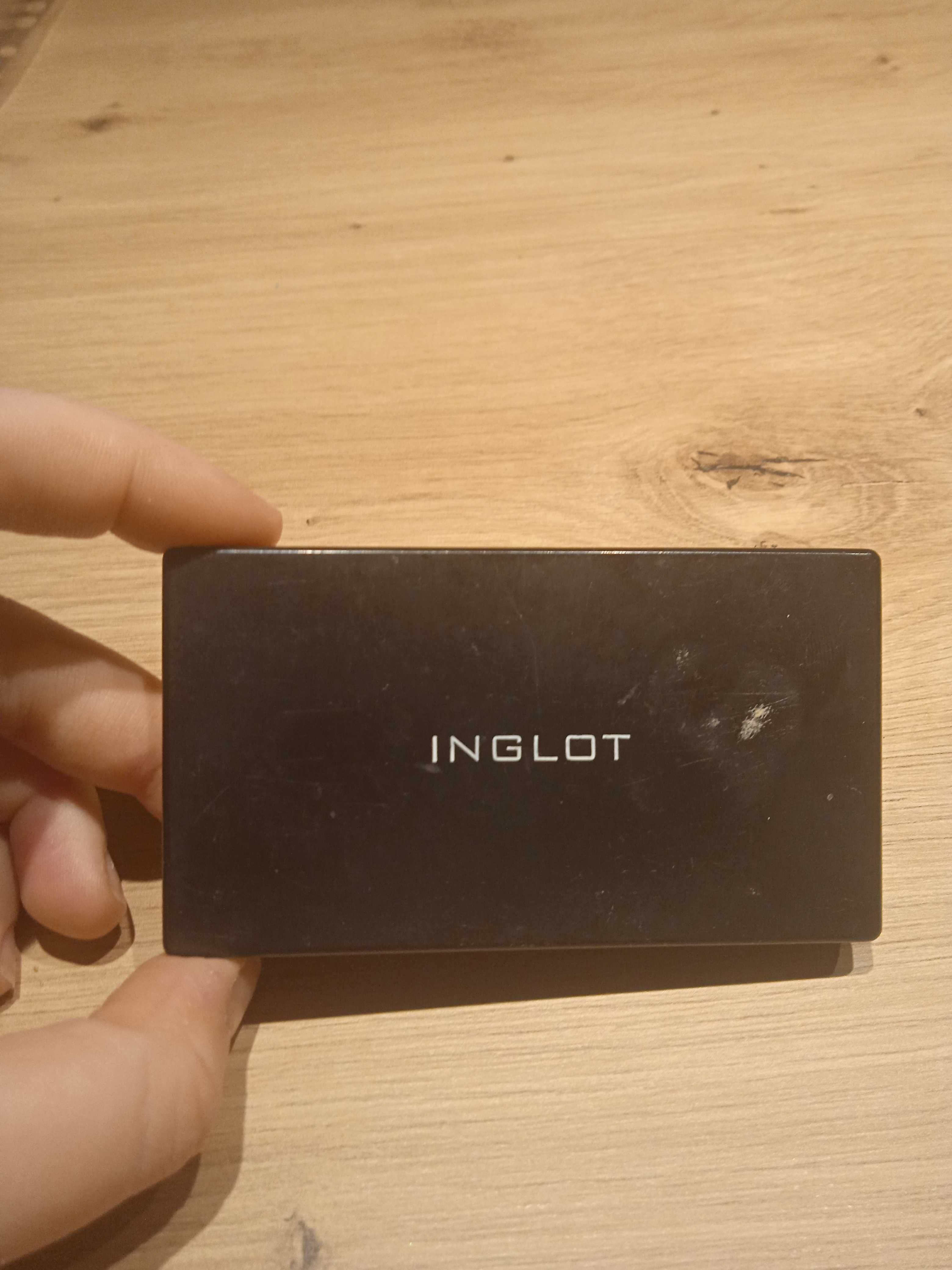 Inglot kasetka paletka na trzy okrągłe cienie Freedom System