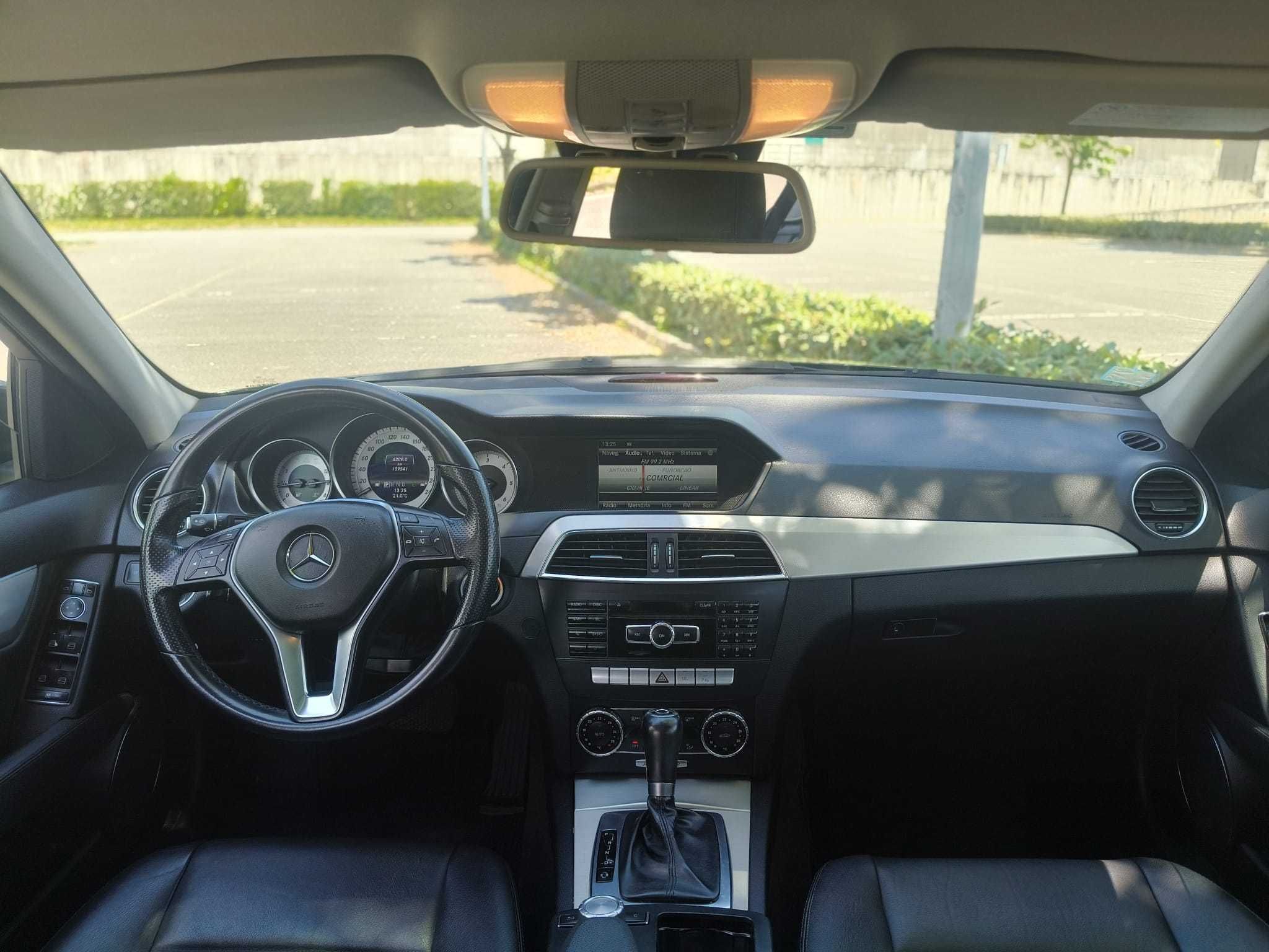 Mercedes c 220 cdi station avantgard // 2012 - nacional