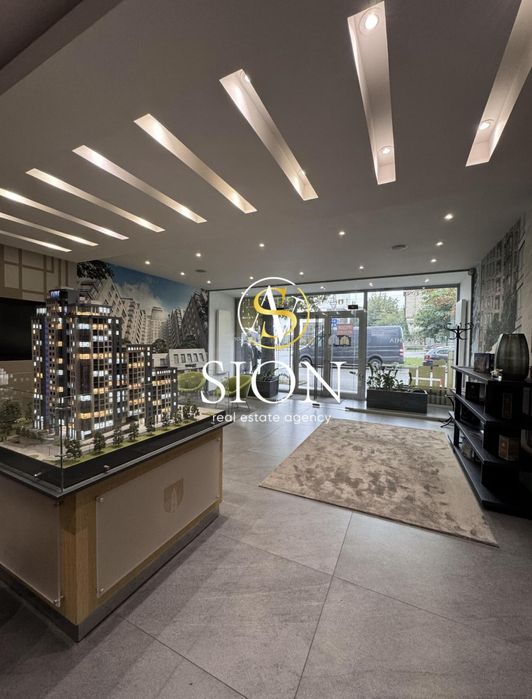 Фасадне приміщення 80 м2, Crystal park, трафік