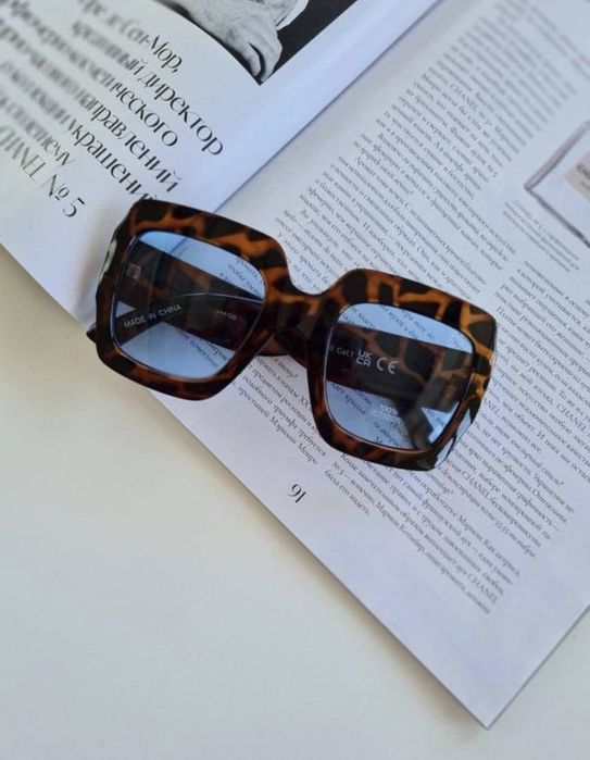 Сонцезахисні окуляри жіночі стильні леопард