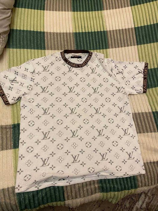 футболка Louis Vuitton