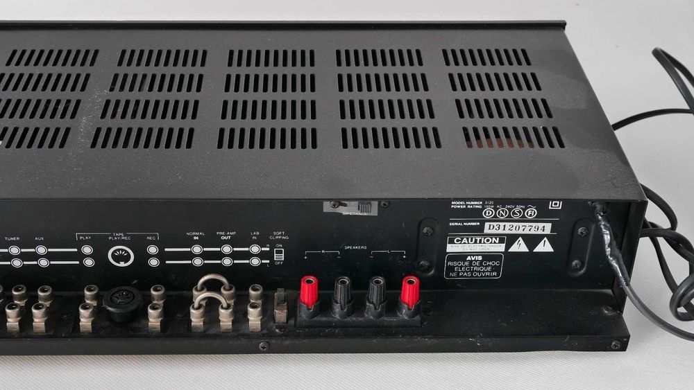 Wzmacniacz NAD 3120 czyli 3020 bez korekcji