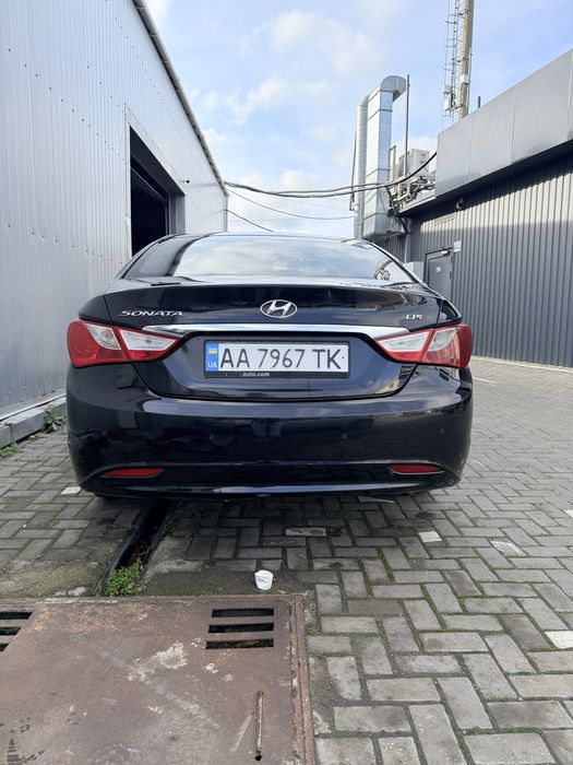 Продам Hyundai Sonata LPI 2014