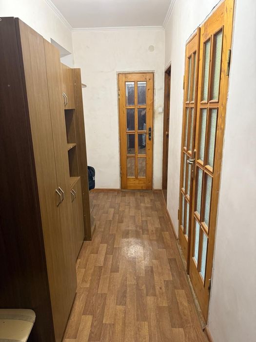 Продаю 2х комнатную квартиру в Центре.