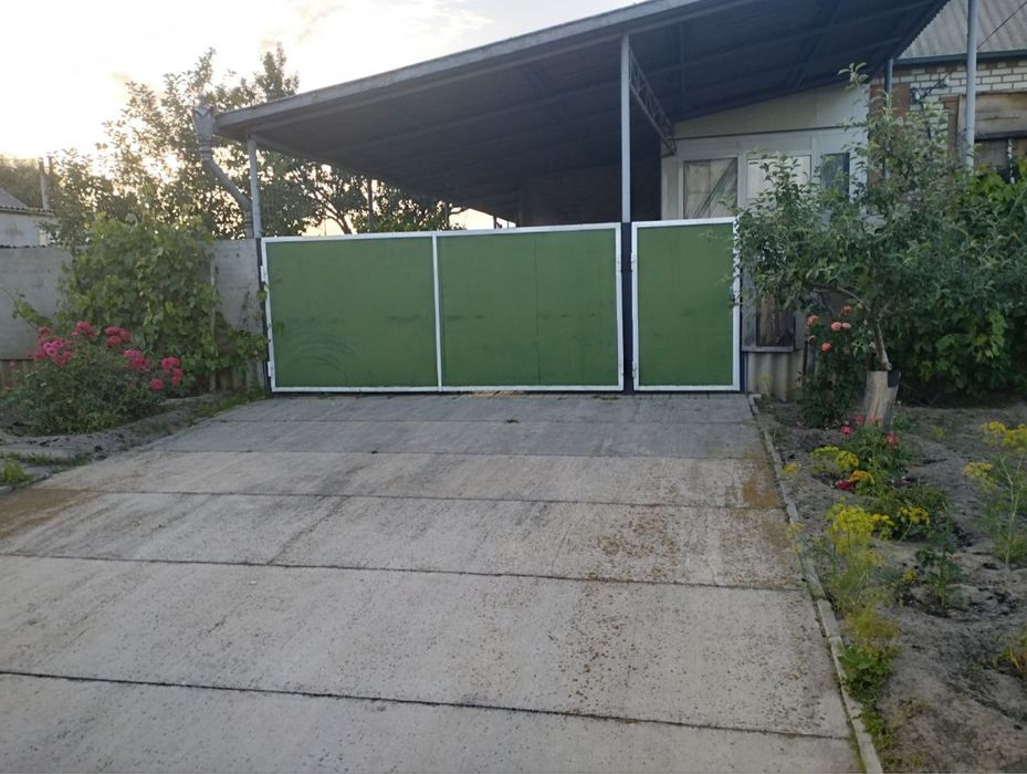 Продам дом г. Изюм. Поворотка. Возможно по сертификату