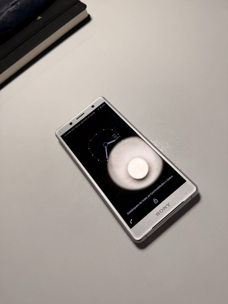 Xperia XZ2 Compact