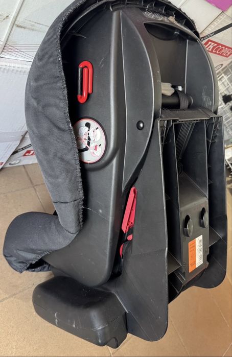 Автокрісло Maxi-Cosi