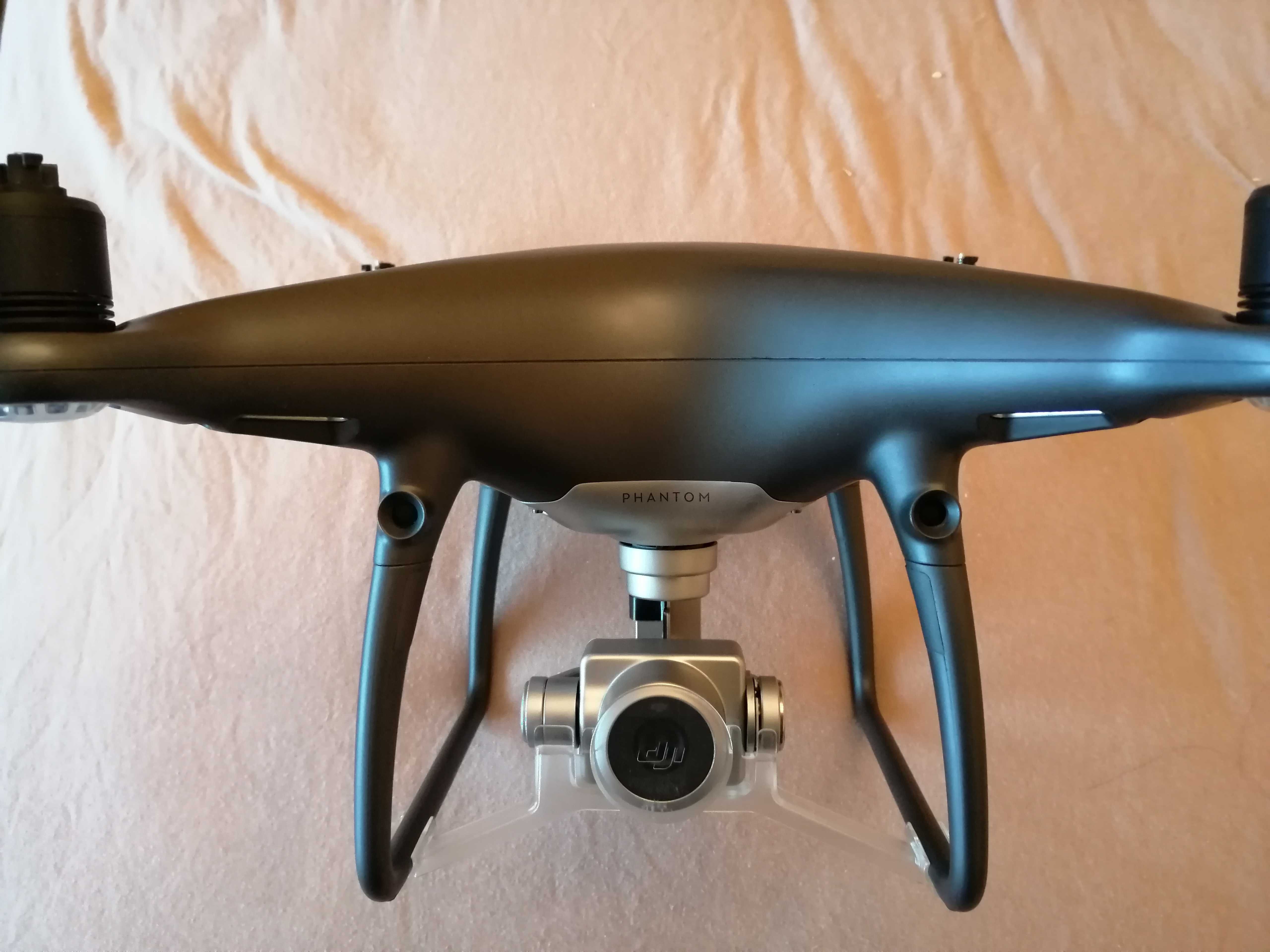 Dron dji phantom 4 pro obsidian z calym zestawem