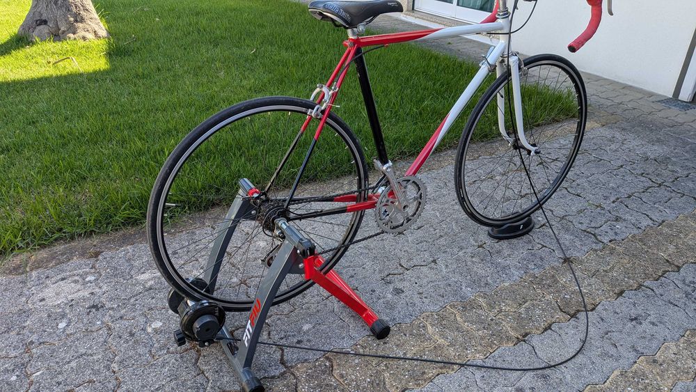 Cilindro de treino para bicicleta