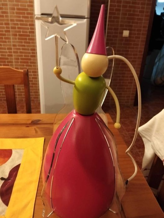 Candeeiro de teto para quarto de menina