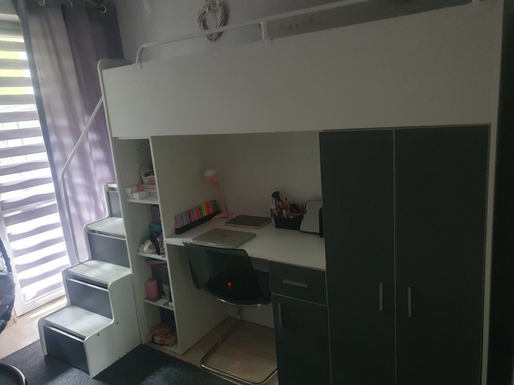 Łóżko z biurkiem piętrowe