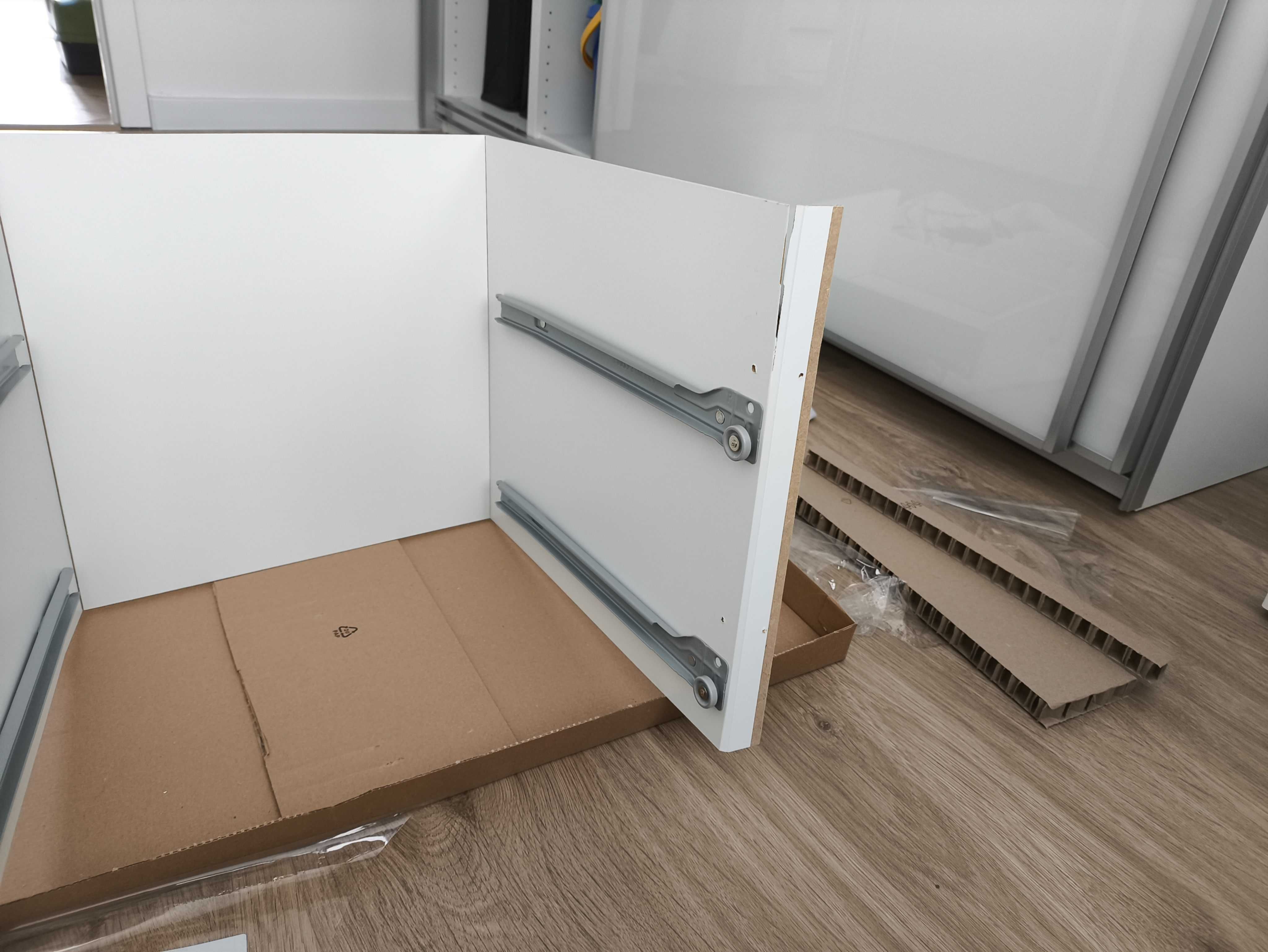 KALLAX / Ikea / wkład z dwoma szufladami