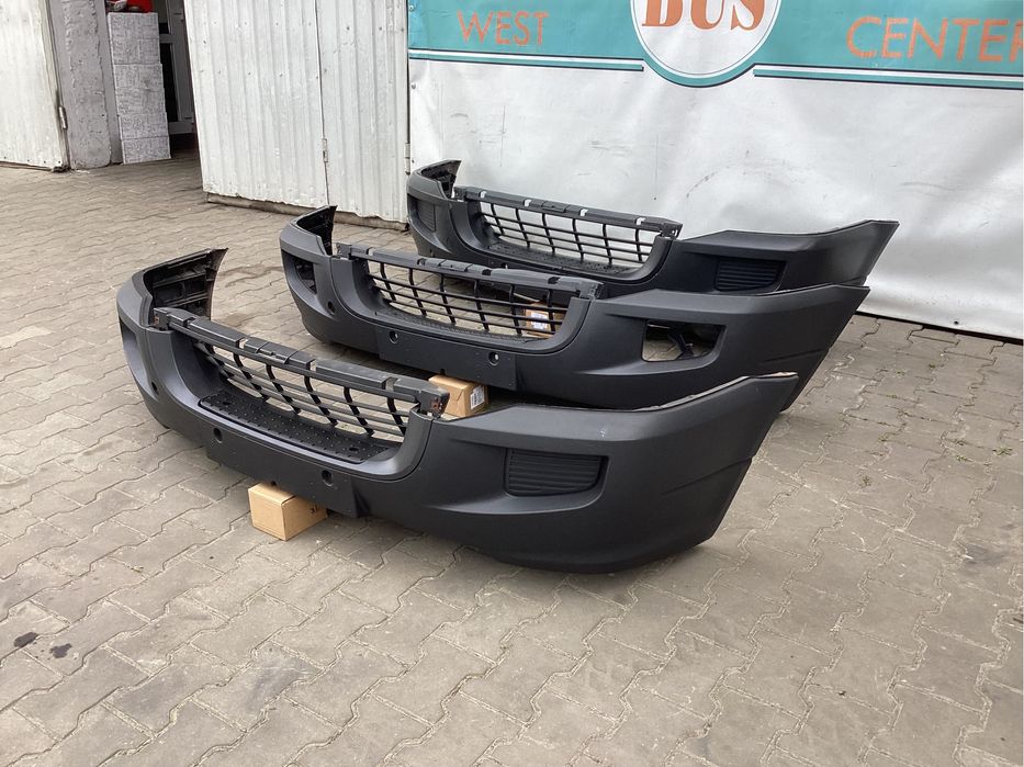 Бампер Передній Volkswagen Crafter Бампер під туманкі